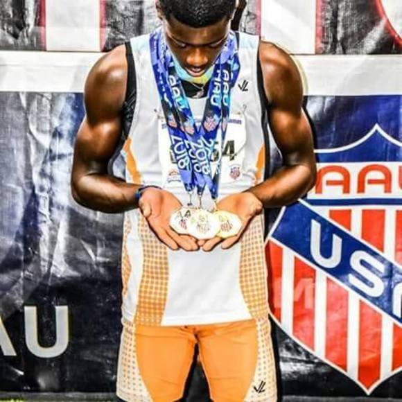 Meet your Posher, Deandra - Picture 1 of 1